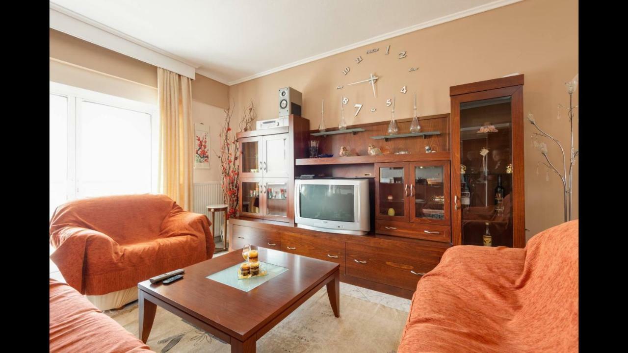 Third Floor Lux Apartment With Nice View Tesalónica Exterior foto